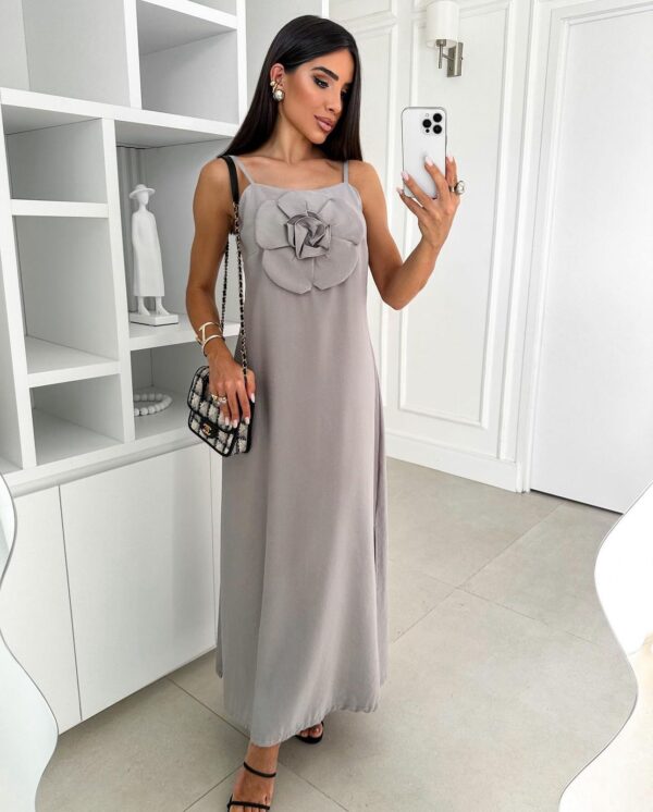 Vestido Minimalista - Imagem 4